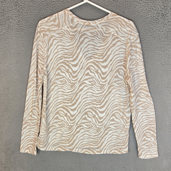 Rails Womens sz S The Sami Long Sleeve V-Neck T-Shirt Tan Abstract Tiger Print - Picture 10 of 15